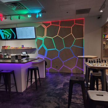 Sensology - Nice little snack, soda, water and beer area with free chess boards. - Recreation Centers Near Me - Reno, Nevada