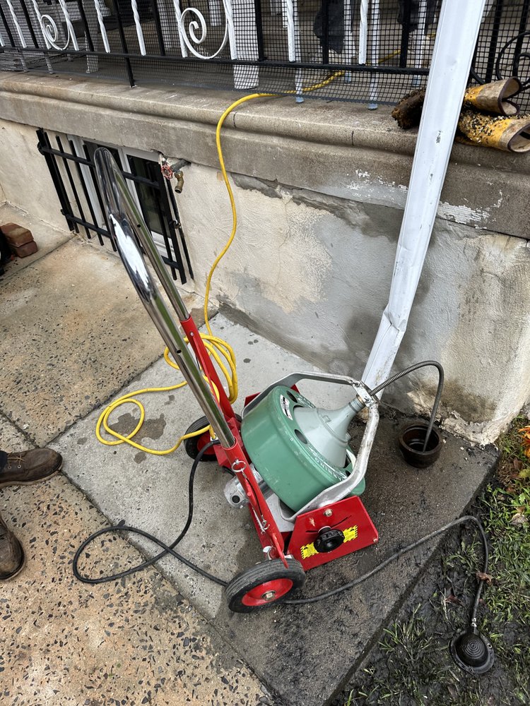 Slide of Joe Newton Plumbing