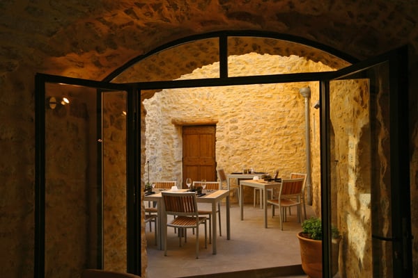 La Maison by null