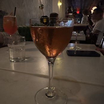 Table 87 - Gowanus - Pizza Near Me - Brooklyn, New York