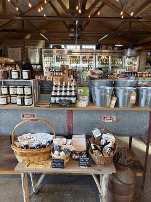 8 Hands Farm by null