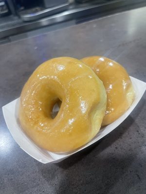 Gerald's Donuts by null