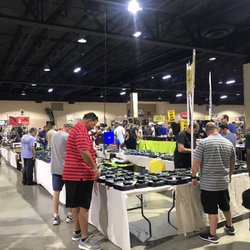 Gun & Knife Show