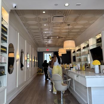 Drybar - Burlingame - Hair Stylists Near Me - Burlingame, California Drybar - Burlingame - Hair Stylists Near Me - Burlingame, California