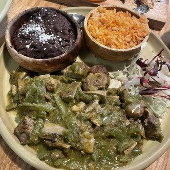 Oaxaca - Costilla de puerco con nopales (pork ribs and nopales) - Mexican Near Me - Sacramento, California