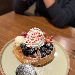 Eight AM - Waffle
