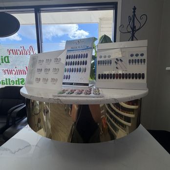 Real Nails and Spa - Drying table with samples - Nail Salons Near Me - Lake Orion, Michigan Real Nails and Spa - Drying table with samples - Nail Salons Near Me - Lake Orion, Michigan