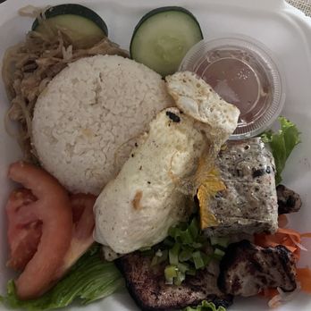 Yen's Kitchen - Pork and rice - Vietnamese Near Me - Lake Worth, Florida