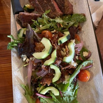 The Tipsy Oak - Steak salad - Gastropubs Near Me - Arlington, Texas The Tipsy Oak - Steak salad - Gastropubs Near Me - Arlington, Texas