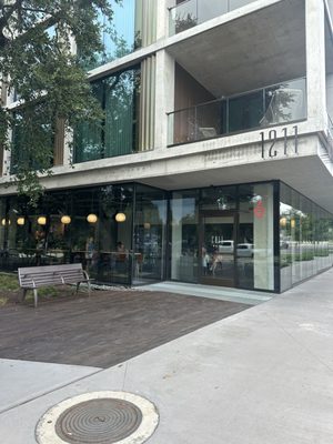 Cafe at the Loren by null