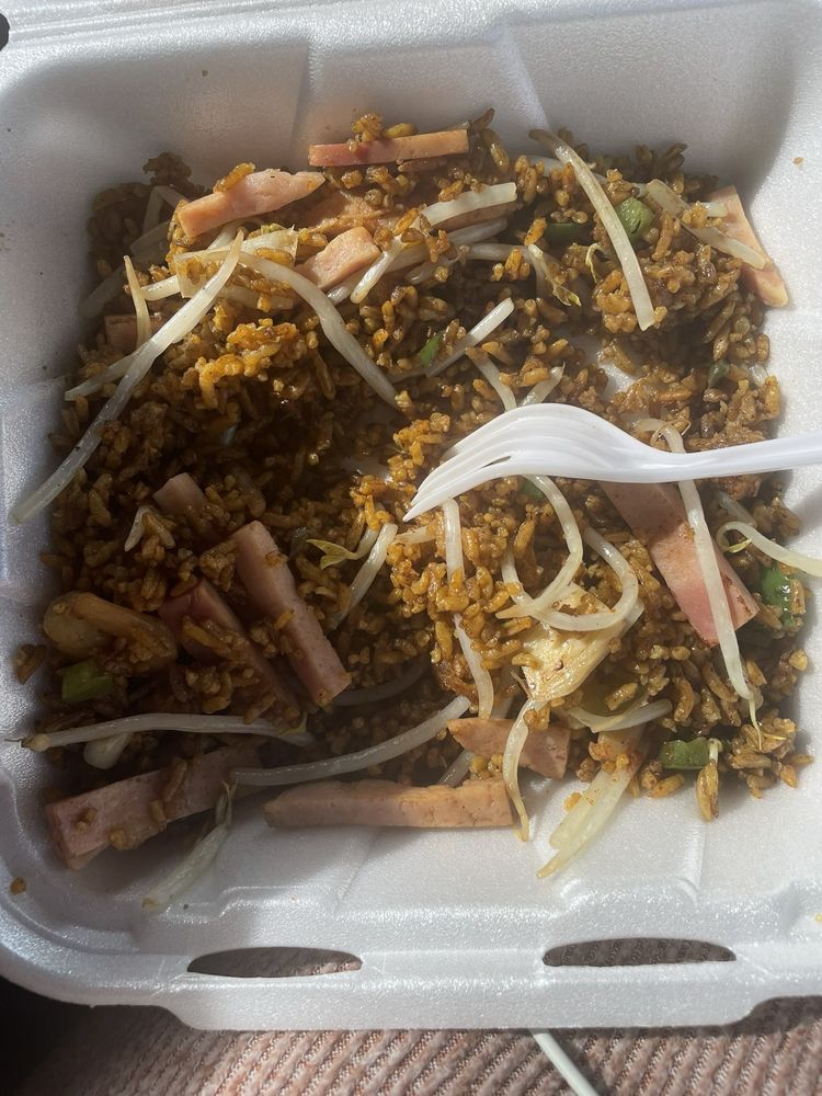 NEWSTEAD CHOP SUEY Updated August 2024 13 Photos 3814 N Newstead Ave, St. Louis, Missouri