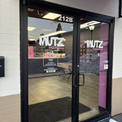 Mutz Pizzeria - Entry