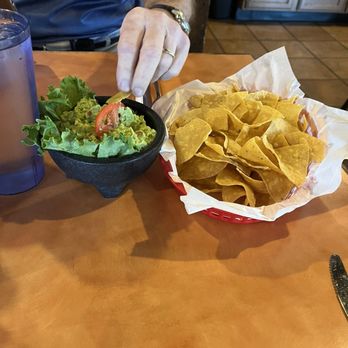 Café Castro - guacamole and chips - New Mexican Cuisine Near Me - Santa Fe, New Mexico Café Castro - guacamole and chips - New Mexican Cuisine Near Me - Santa Fe, New Mexico