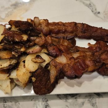 Keke's Breakfast Cafe - Bacon and potatoes - Breakfast & Brunch Near Me - Roswell, Georgia Keke's Breakfast Cafe - Bacon and potatoes - Breakfast & Brunch Near Me - Roswell, Georgia