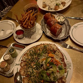 The Corner Store - Chicken paillard, French dip & Caesar salad - Seafood Near Me - New York, New York The Corner Store - Chicken paillard, French dip & Caesar salad - Seafood Near Me - New York, New York