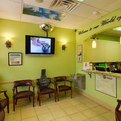 Mel Youngs, DC PA - Waiting Area