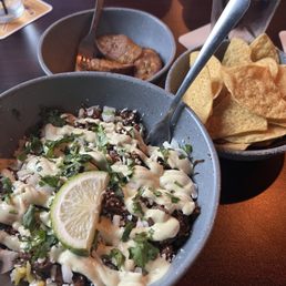 Tops Vieja bowl and Plantains.