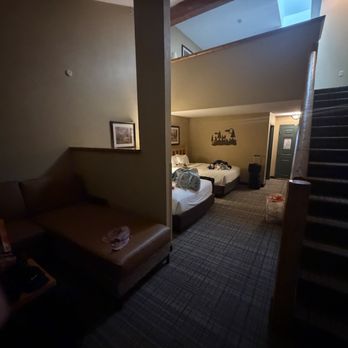 Great Wolf Lodge - Two queens with the loft - Resorts Near Me - Kansas City, Kansas