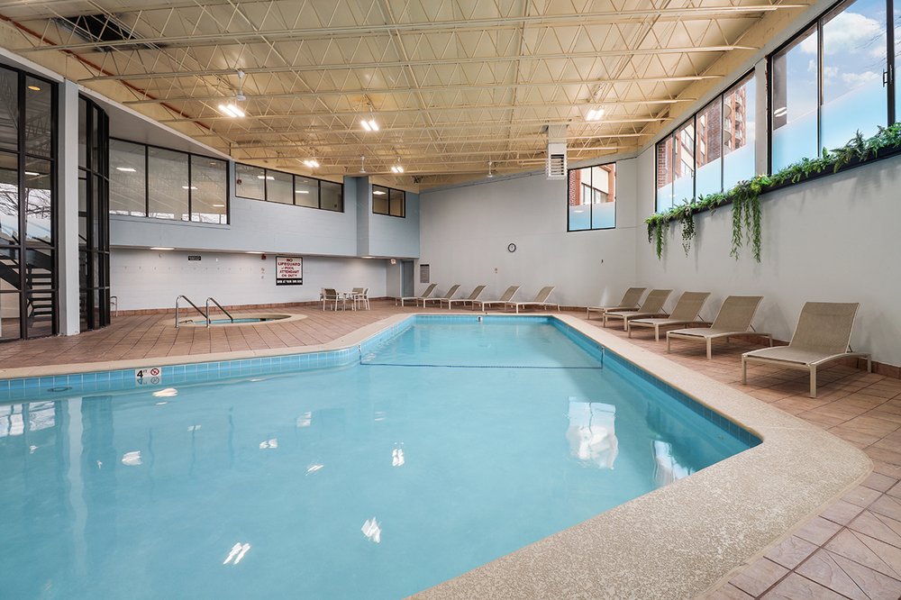 THE PAVILION 85 Photos & 58 Reviews Apartments 5441 NE River Rd