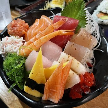 Heemo Sushi - Chirashi bowl - Sushi Bars Near Me - Duarte, California
