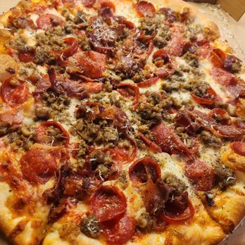 South Polk Pizzeria - 14 inch meat lovers - Pizza Near Me - Dallas, Texas