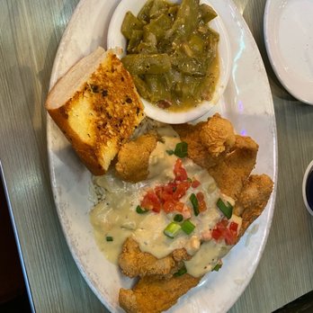 Razzoo's Cajun Cafe - Cajun/Creole Near Me - Concord, North Carolina