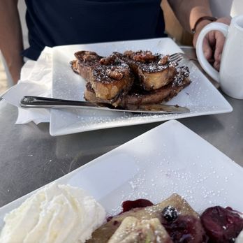 Anastasia Cafe - French toast and Swedish pancake!!!! - Breakfast & Brunch Near Me - Laguna Beach, California Anastasia Cafe - French toast and Swedish pancake!!!! - Breakfast & Brunch Near Me - Laguna Beach, California