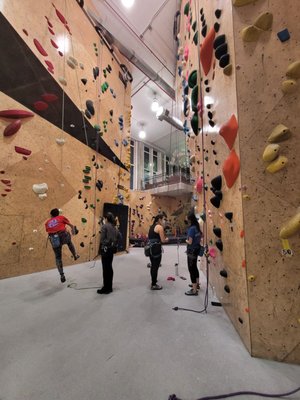 Brooklyn Boulders Queensbridge by null