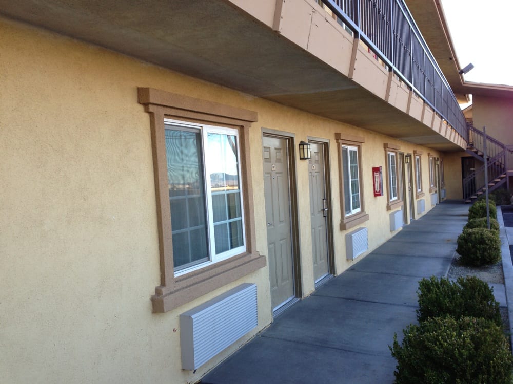 DAYS INN MOJAVE Updated August 2024 14 Reviews 16100 Sierra Hwy