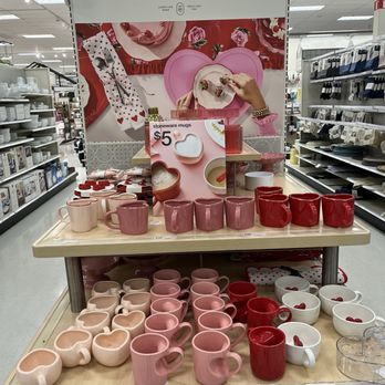 Target - I'm loving these $5 heart shaped mugs! - Department Stores Near Me - San Clemente, California