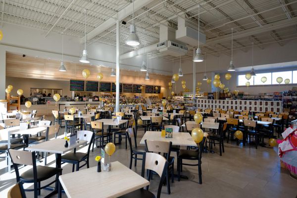 Martin’s: Wine, Liquor, Beer & Deli - New Orleans by null