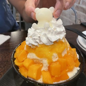 Asiatique Eatery - Mango shaved ice 10/10 - Asian Fusion Near Me - Ventura, California Asiatique Eatery - Mango shaved ice 10/10 - Asian Fusion Near Me - Ventura, California