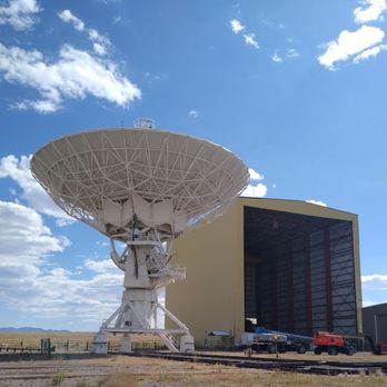 The Very Large Array Visitor Center - This is the garage that "Jack" built. - Visitor Centers Near Me - Magdalena, New Mexico