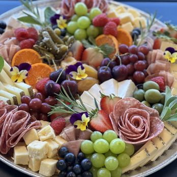 Aloha Boards - Medium Aloha - Caterers Near Me - Blaine, Washington Aloha Boards - Medium Aloha - Caterers Near Me - Blaine, Washington
