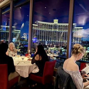 Eiffel Tower - Views Views Views 5/5 - French Near Me - Las Vegas, Nevada