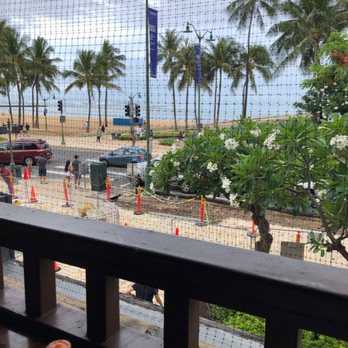Lulu's Waikiki - View from countertop seats. - Burgers Near Me - Honolulu, Hawaii Lulu's Waikiki - View from countertop seats. - Burgers Near Me - Honolulu, Hawaii