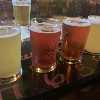 Taps & Apps - Sour beer flight (Ace's Pineapple Cider was absolutely yummy!) - New American Near Me - Mililani, Hawaii