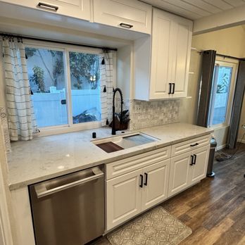Thomas Construction - General Contractors Near Me - San Diego, California Thomas Construction - General Contractors Near Me - San Diego, California