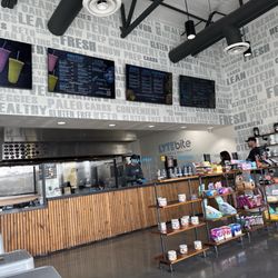 LyteBite - Glendora - Lobby
