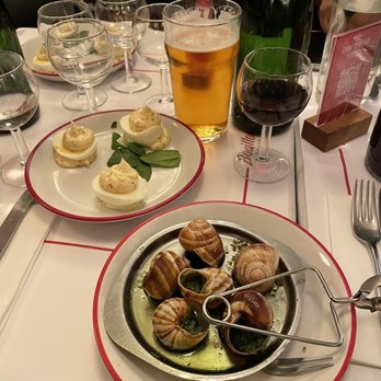 Bouillon République - Escargots - French Near Me - Paris