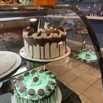 The Legend Restaurant and Bakery - Cakes - American Near Me - New Castle, Delaware The Legend Restaurant and Bakery - Cakes - American Near Me - New Castle, Delaware