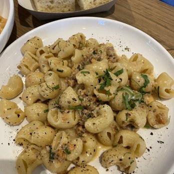 Forma Pasta Factory - Pipette Ragu - Pasta Shops Near Me - Brooklyn, New York