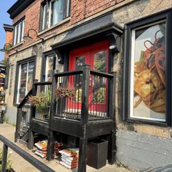 Seng’s Authentic Thai Cuisine