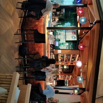 Trader Vics - Main bar - Tiki Bars Near Me - San Jose, California