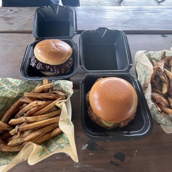 Wingstop - Chicken sandwich combo - Chicken Wings Near Me - Lansing, Michigan