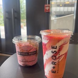 Pre-Game Bowl (left) and large Sunny Within smoothie (right)