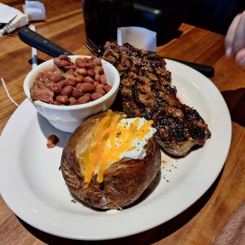 Cheddar's Scratch Kitchen - Comfort Food Near Me - Roanoke, Virginia Cheddar's Scratch Kitchen - Comfort Food Near Me - Roanoke, Virginia