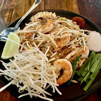 Tee Sud Thai Rustic and Bar - Phad Thai - Bars Near Me - Snohomish, Washington Tee Sud Thai Rustic and Bar - Phad Thai - Bars Near Me - Snohomish, Washington