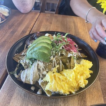 Pradera Brunch - Breakfast & Brunch Near Me - Baldwin Park, California