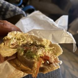 Deli Belly - Phenomenally amazing sandwich with just the right compassion!